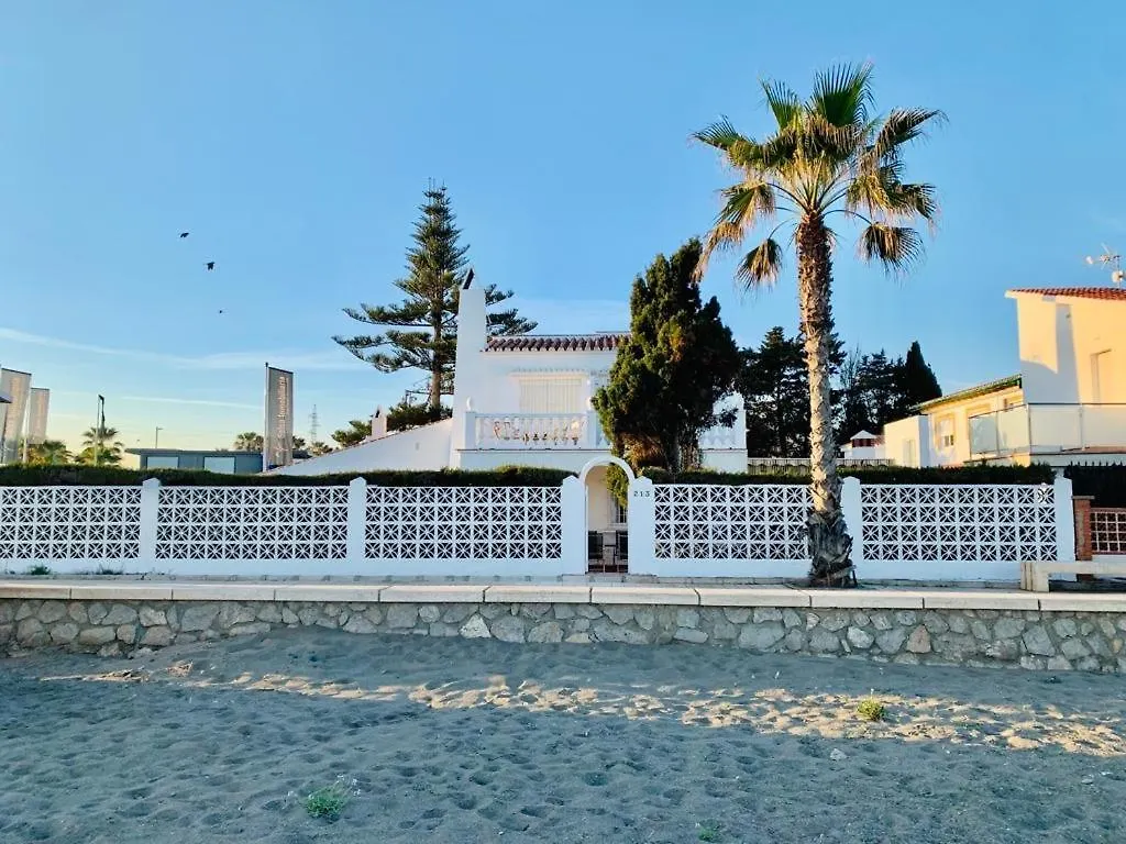 Caleta Beach House Villa Beatriz Sinese Design Torre Del Mar