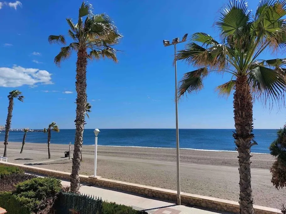 Caleta Beach House Villa Beatriz Sinese Design Torre Del Mar Spanje